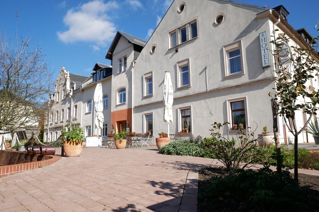 Hotel Garni Brauhof Niederwiesa Exteriör bild