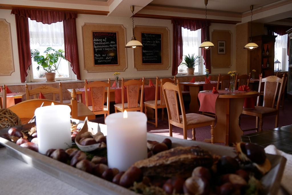 Hotel Garni Brauhof Niederwiesa Exteriör bild